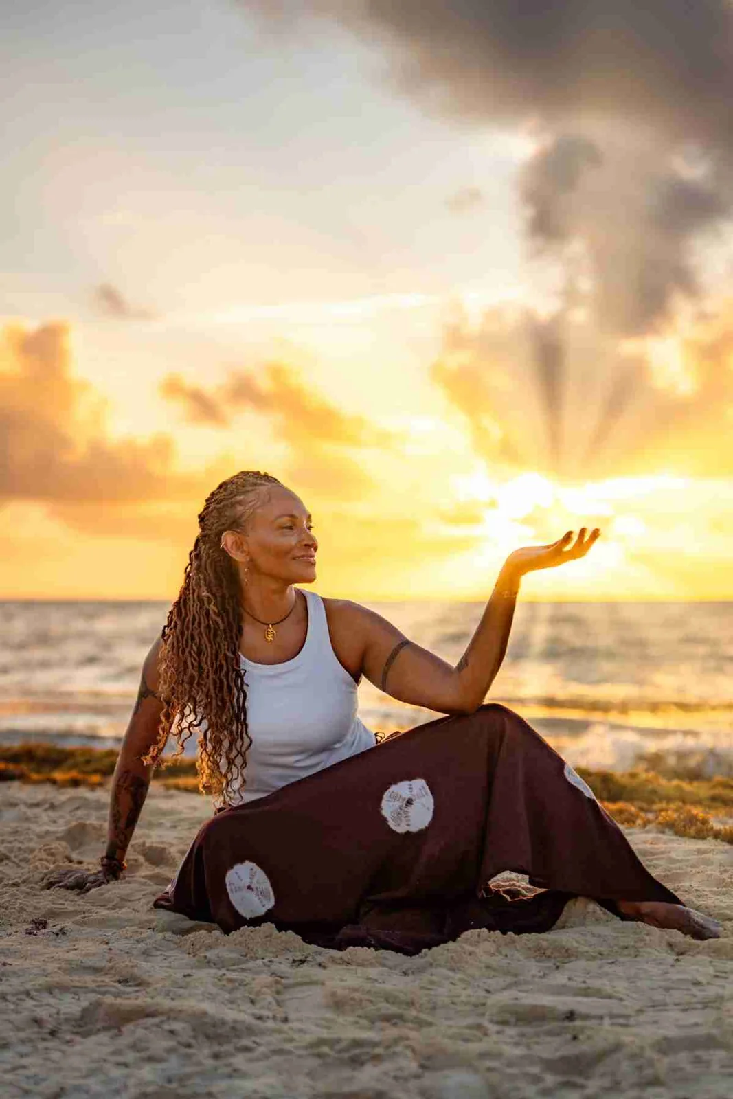 Essence of H.E.R. (Heavenly Ether Retreats) — photo 3